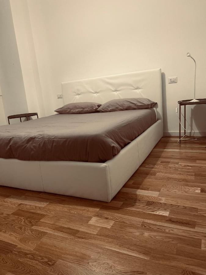 Vt Home - Appartamento Milano Zona Navigli Εξωτερικό φωτογραφία